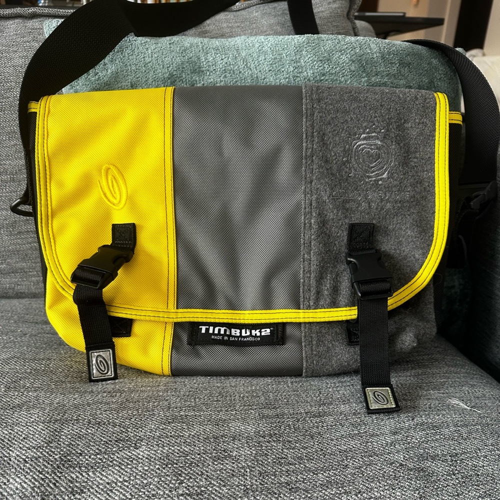 Timbuk2 Tricolor Classic Messenger Bag
